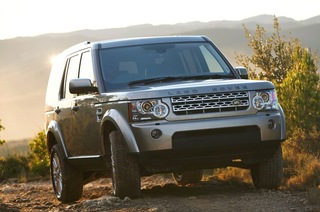 RECORD BREAKING MARCH SALES FOR LAND ROVER