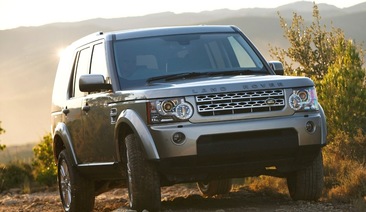 RECORD BREAKING MARCH SALES FOR LAND ROVER
