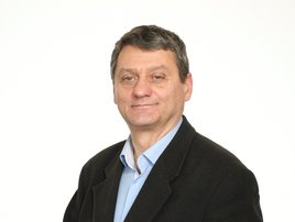 contact-card image