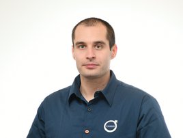 contact-card image