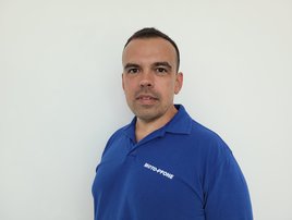 contact-card image