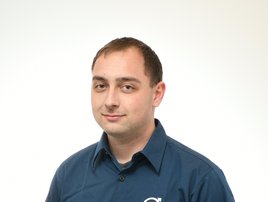 contact-card image