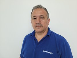 contact-card image