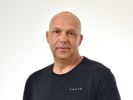 contact-card image