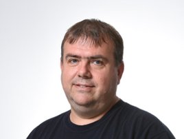 contact-card image