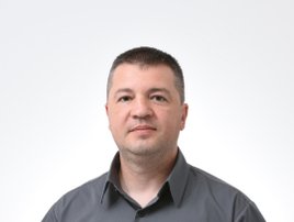 contact-card image