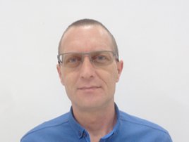 contact-card image