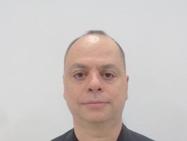 contact-card image