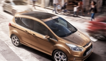 Новият Ford B-MAX е с най-добрите в класа разход на гориво и СО2 емисии за бензиновите и дизеловите си версии 
