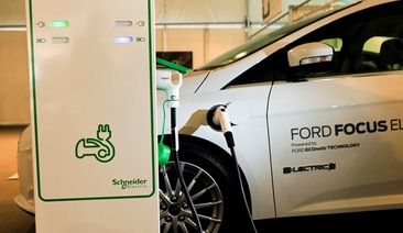 Първият изцяло електрически лек автомобил на Ford – Focus, стъпва на пътя на изложението в Женева