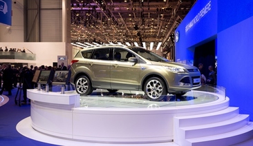 Стилната и просторна нова Kuga прави европейския си дебют на Автомобилното изложение в Женева през 2012 