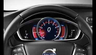 Новото Volvo V40 Cross Country комбинира динамика и офроуд