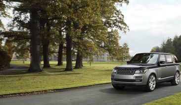 Range Rover SVAutobiography takes luxury and refinement to new heights