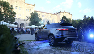 Авангардният Range Rover Velar предпремиерно в България